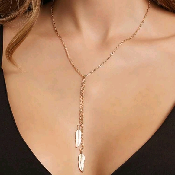 Boutique Jewelry - 💖 2/$30 Boho Gold chain link simple dainty lariat layered leaf pendant necklace